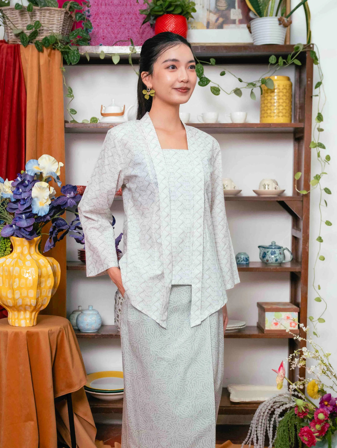 Agnes Kotabaru Kebaya - Delia Grey