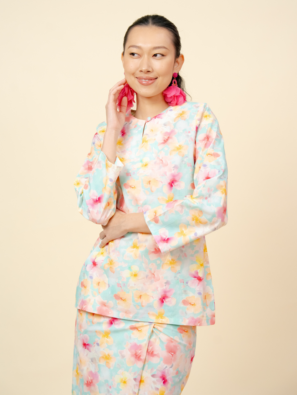Delphi Kurung