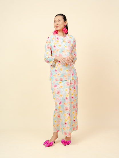 Delphi Kurung