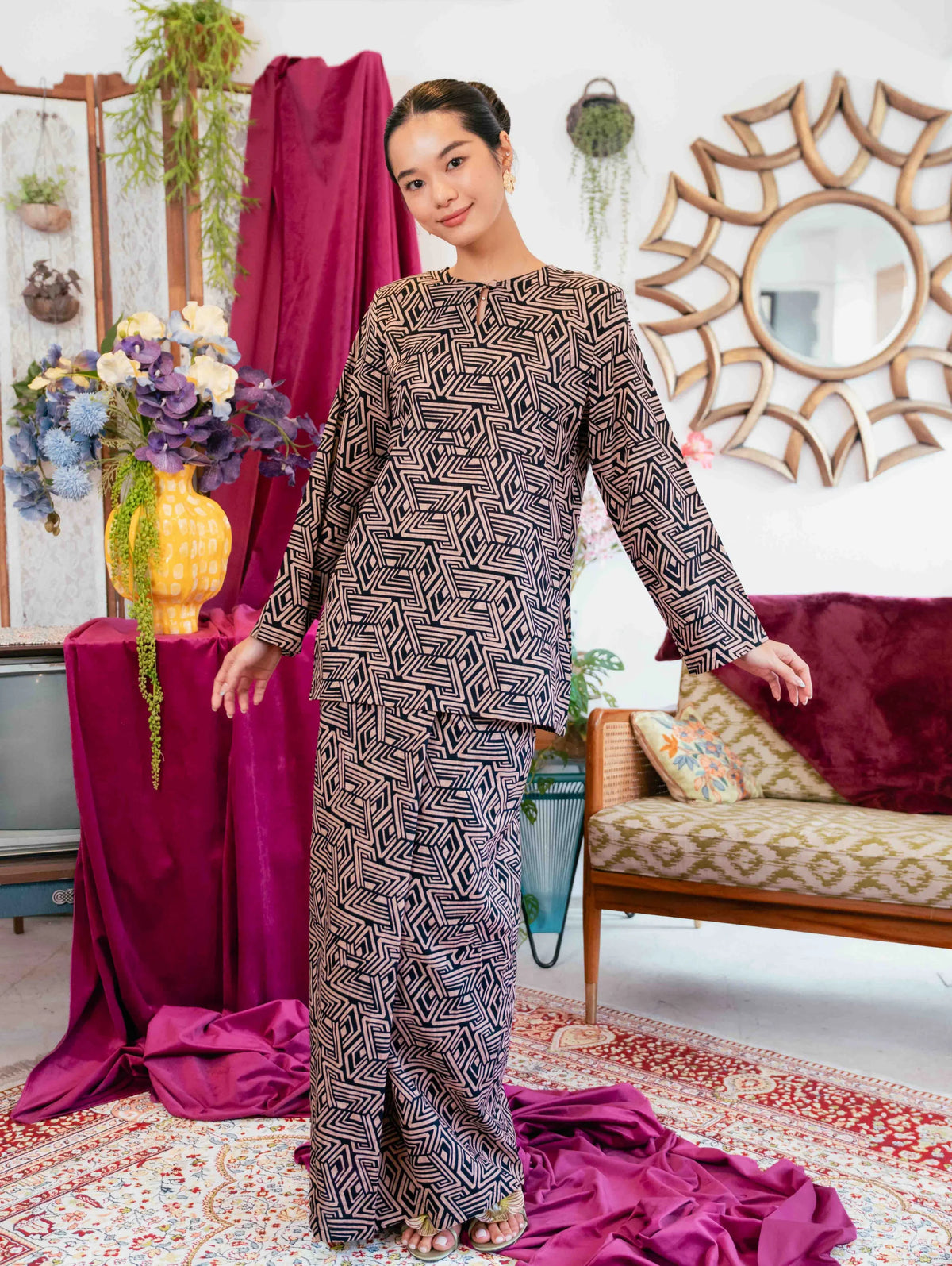 Ellie Kurung in Black