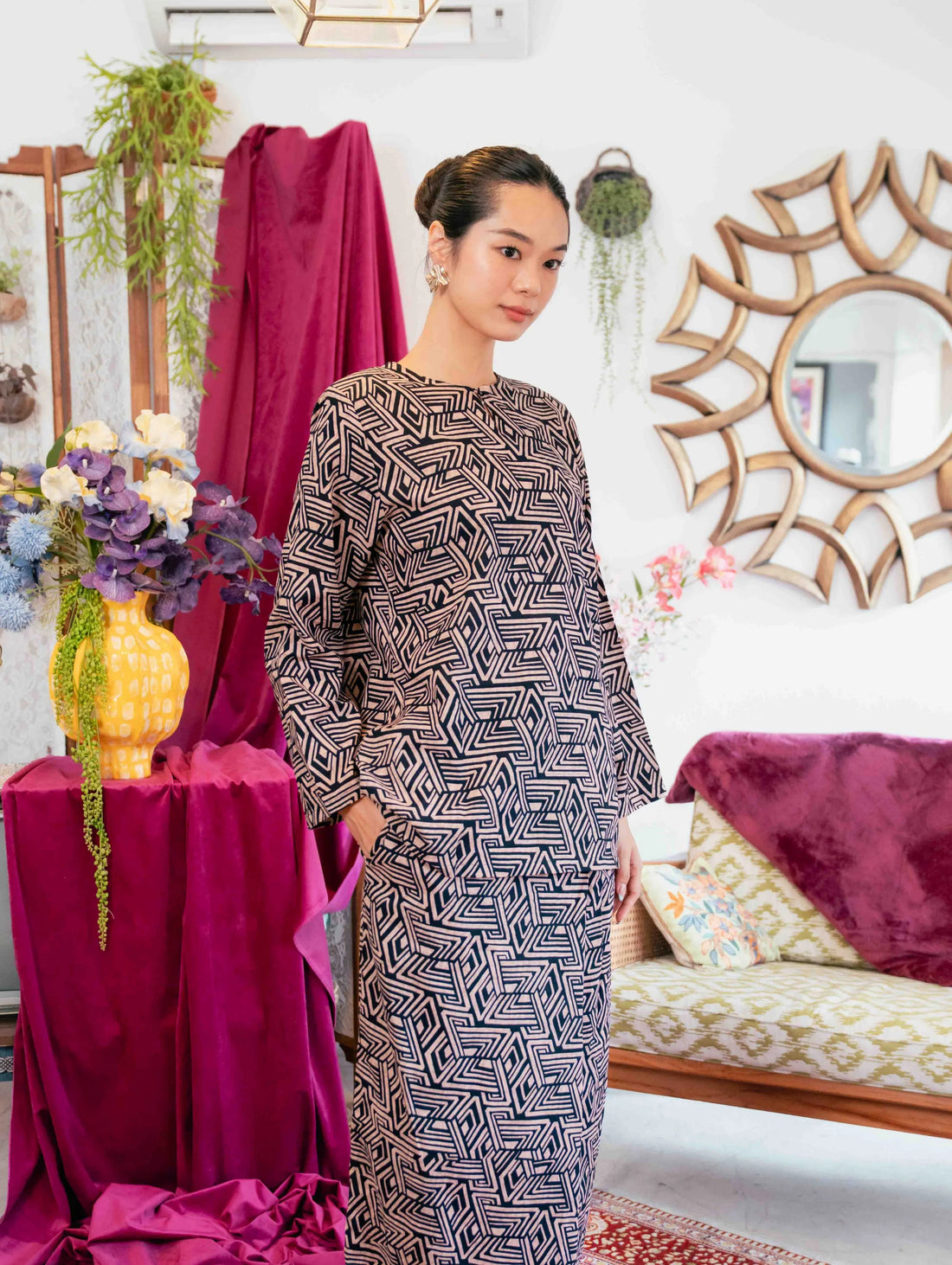 Ellie Kurung in Black