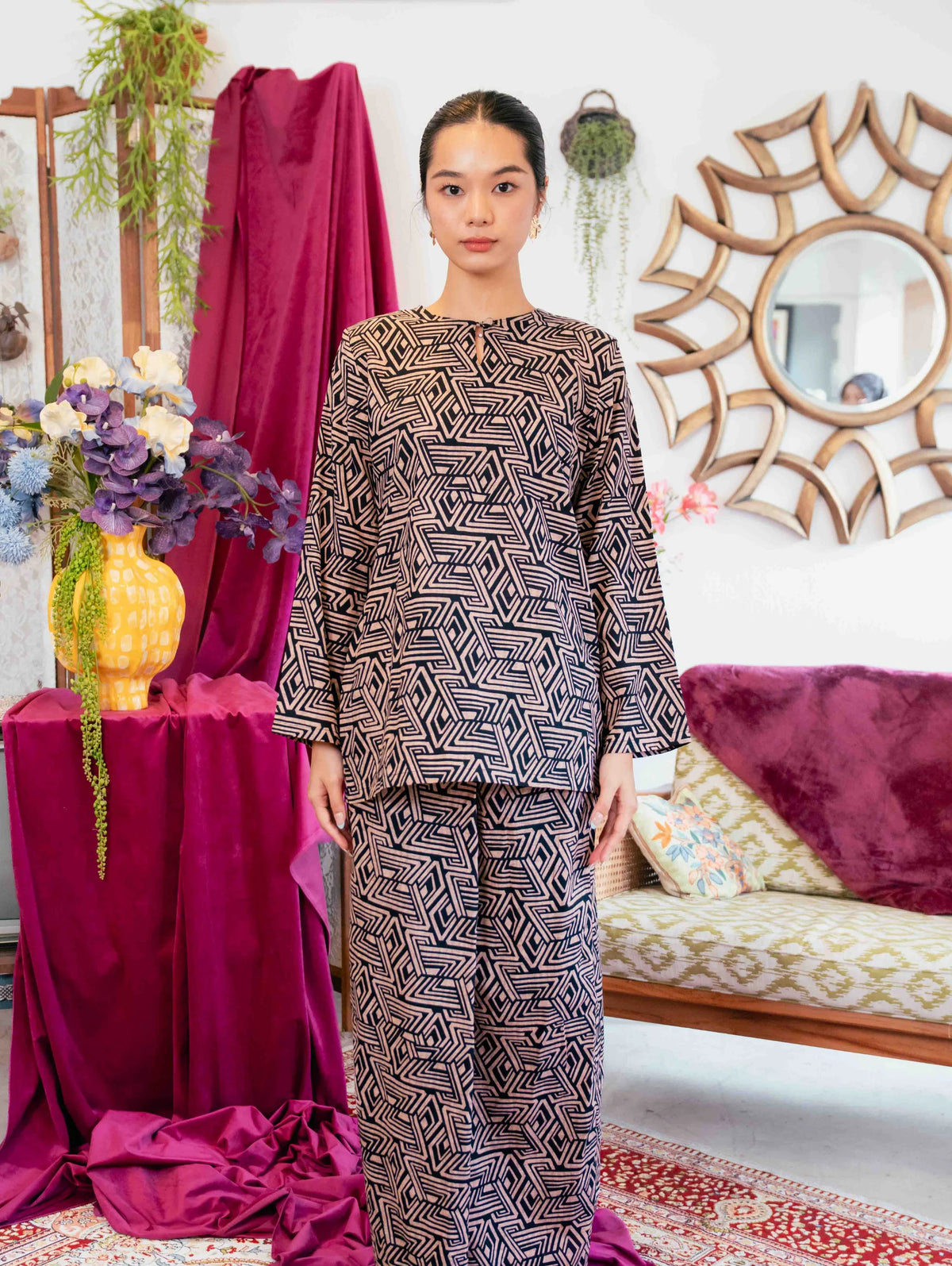 Ellie Kurung in Black
