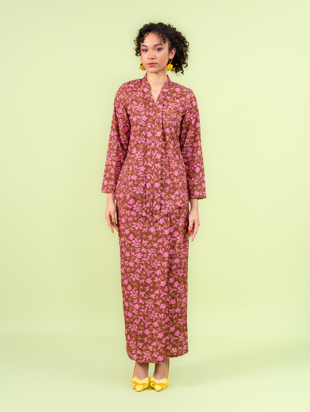 Faye Kebaya - Brown