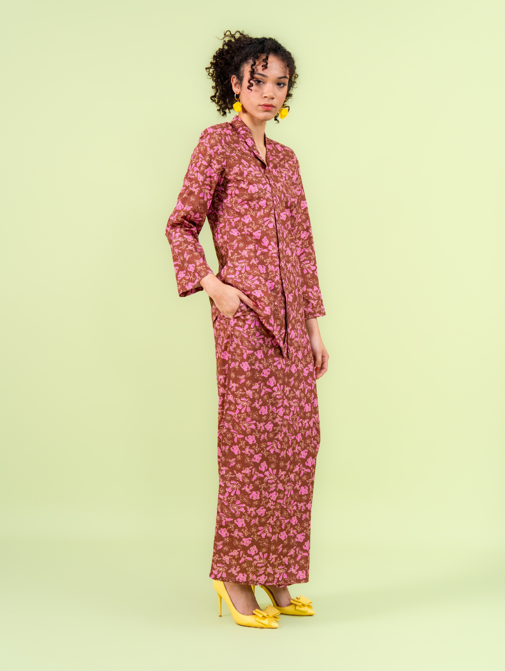 Faye Kebaya - Brown