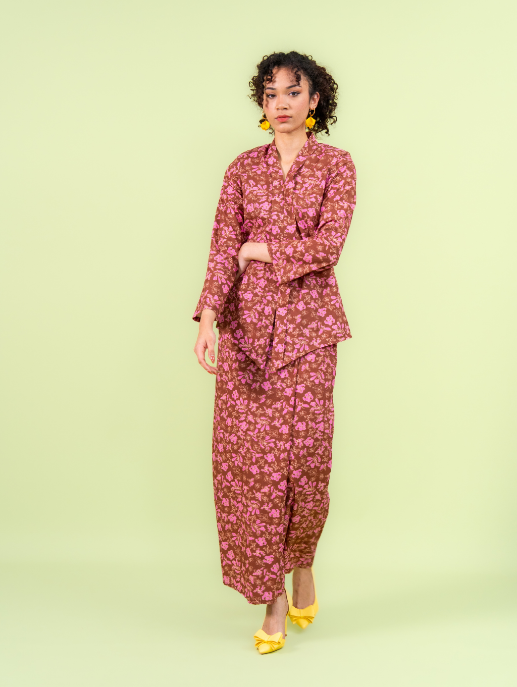 Faye Kebaya - Brown