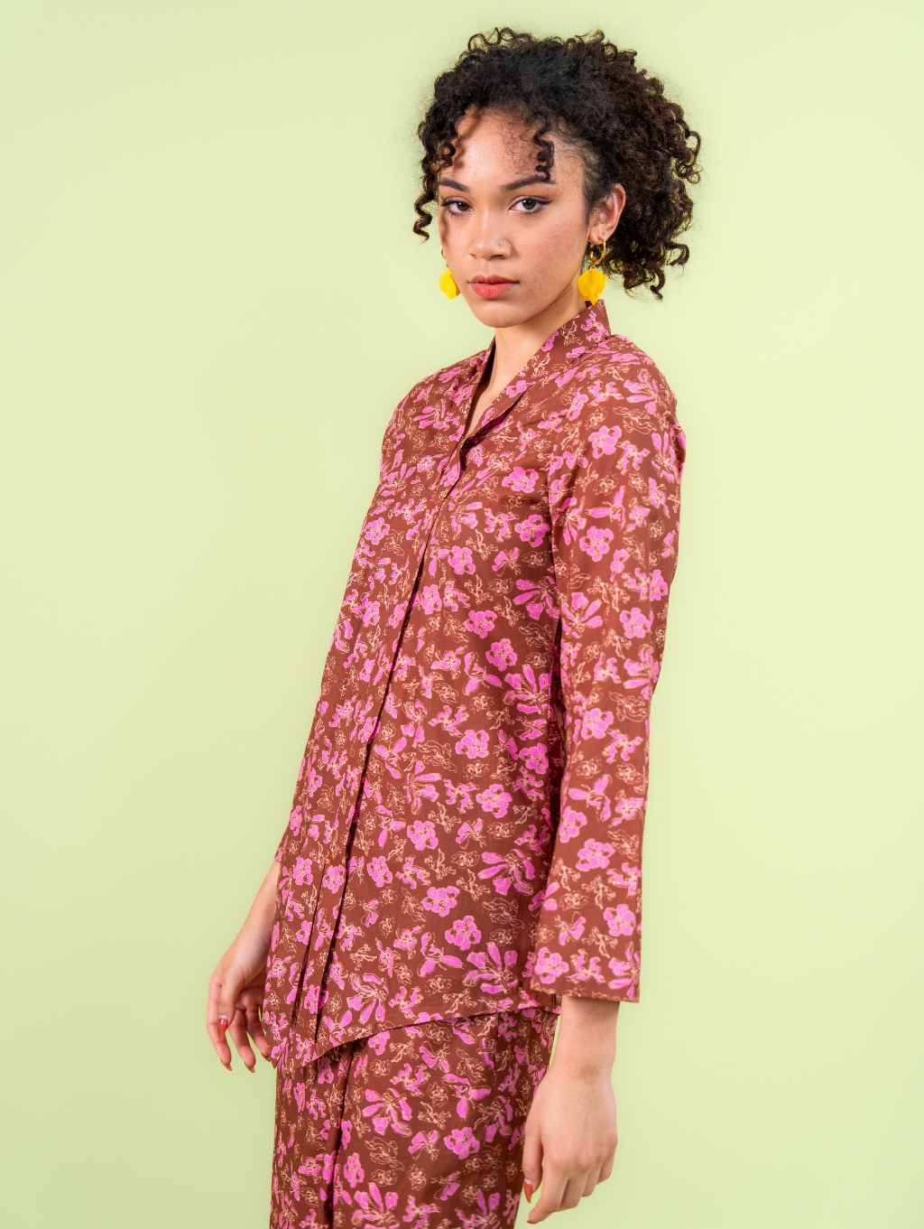 Faye Kebaya - Brown
