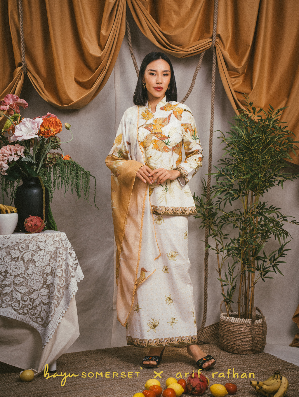 Inara Kurung - Cempaka Puteh (with shawl)
