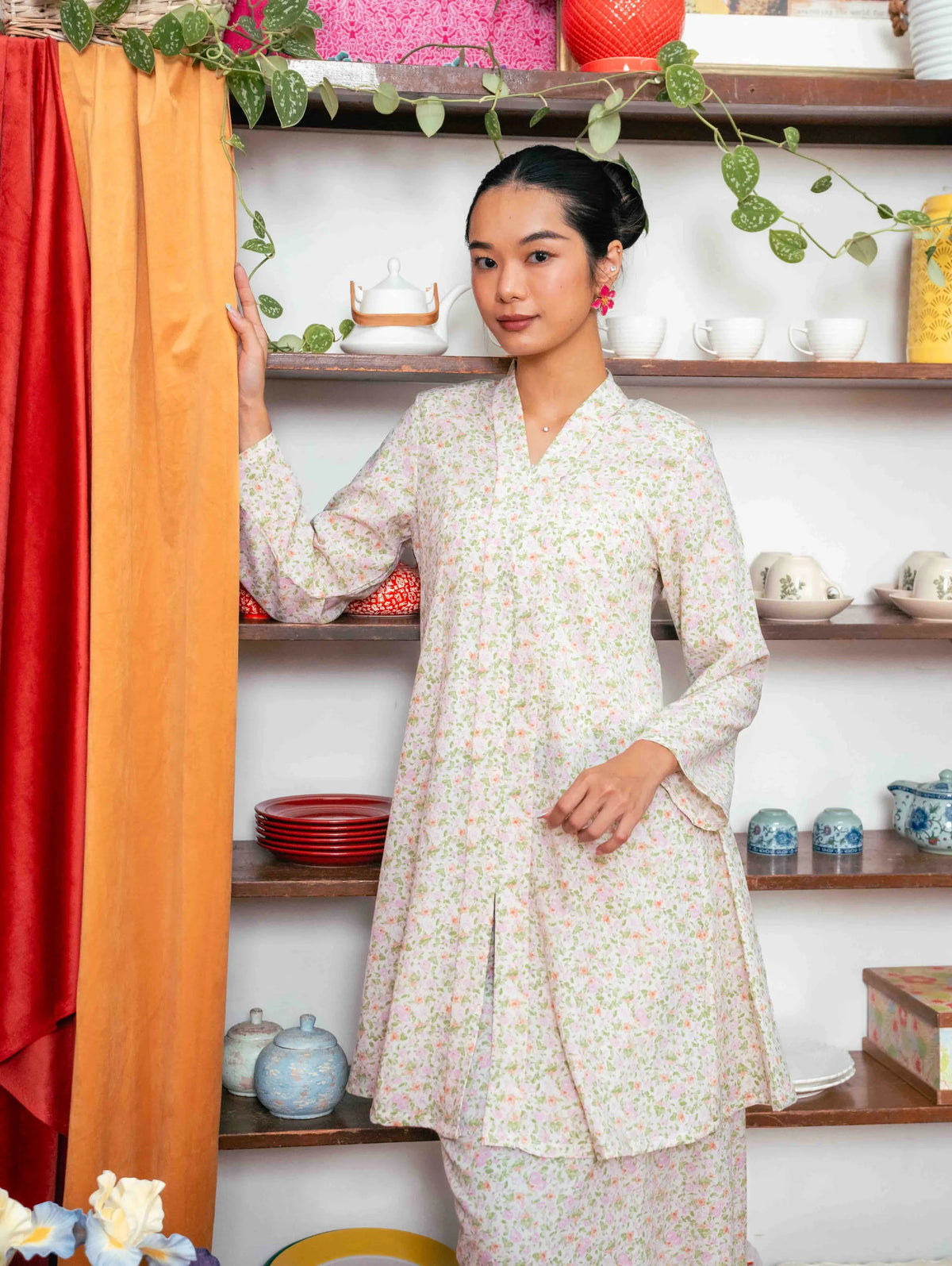 Merdu Kebarung in Cream