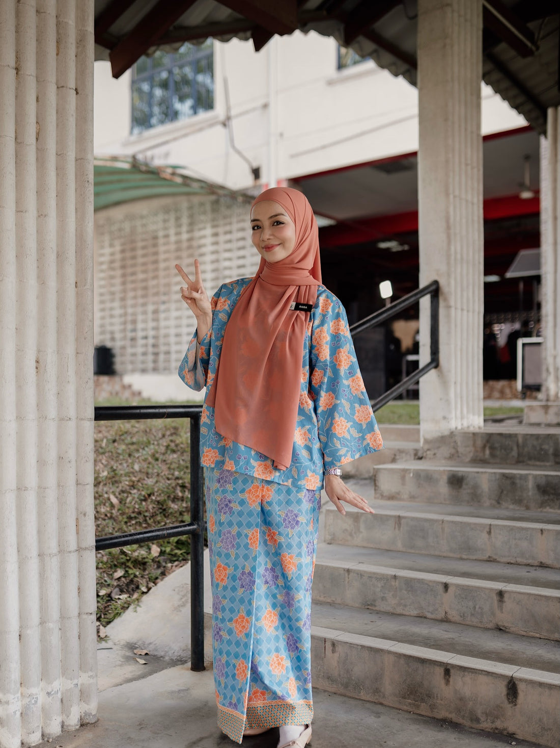 Tilly Oversized Kurung - Purnama Biru