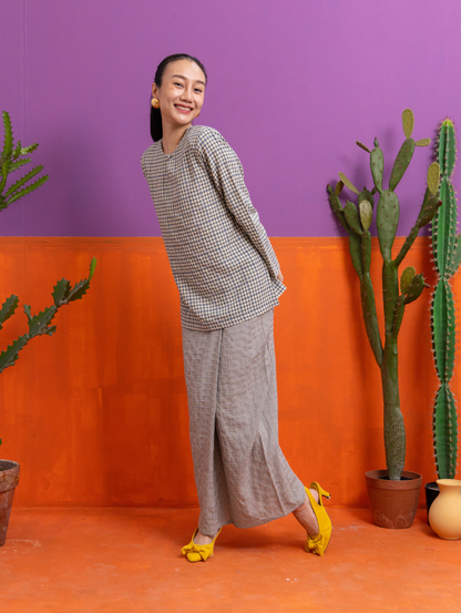 Tabitha Kurung in Grey